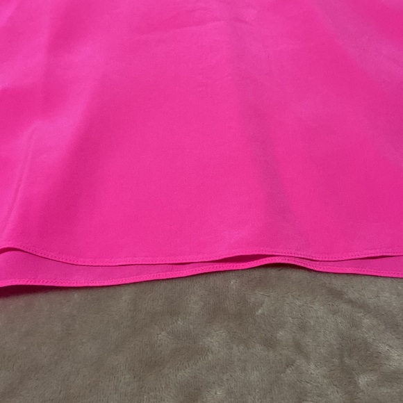 LILLY PULITZER HOT PINK RACERBACK TANK - Picture 2 of 8